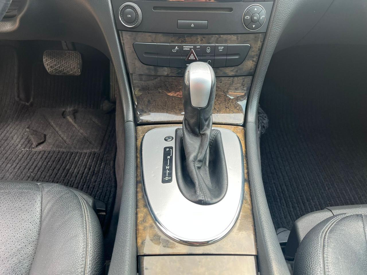 Mercedes-benz E 270 CDI cat Elegance