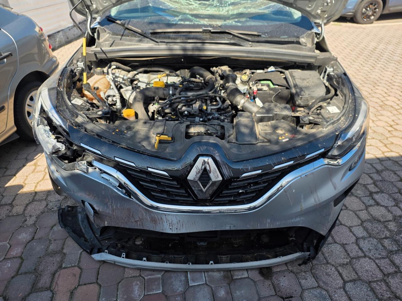 Renault Captur TCe 100 CV GPL Euro 6 D con 85000km.