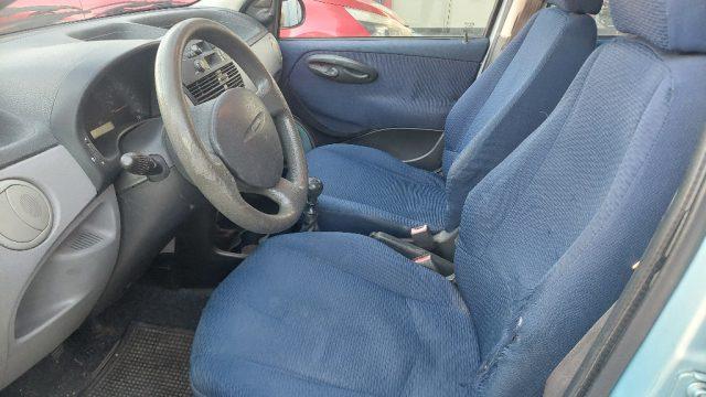 FIAT Punto 1.2i cat 5 porte ELX