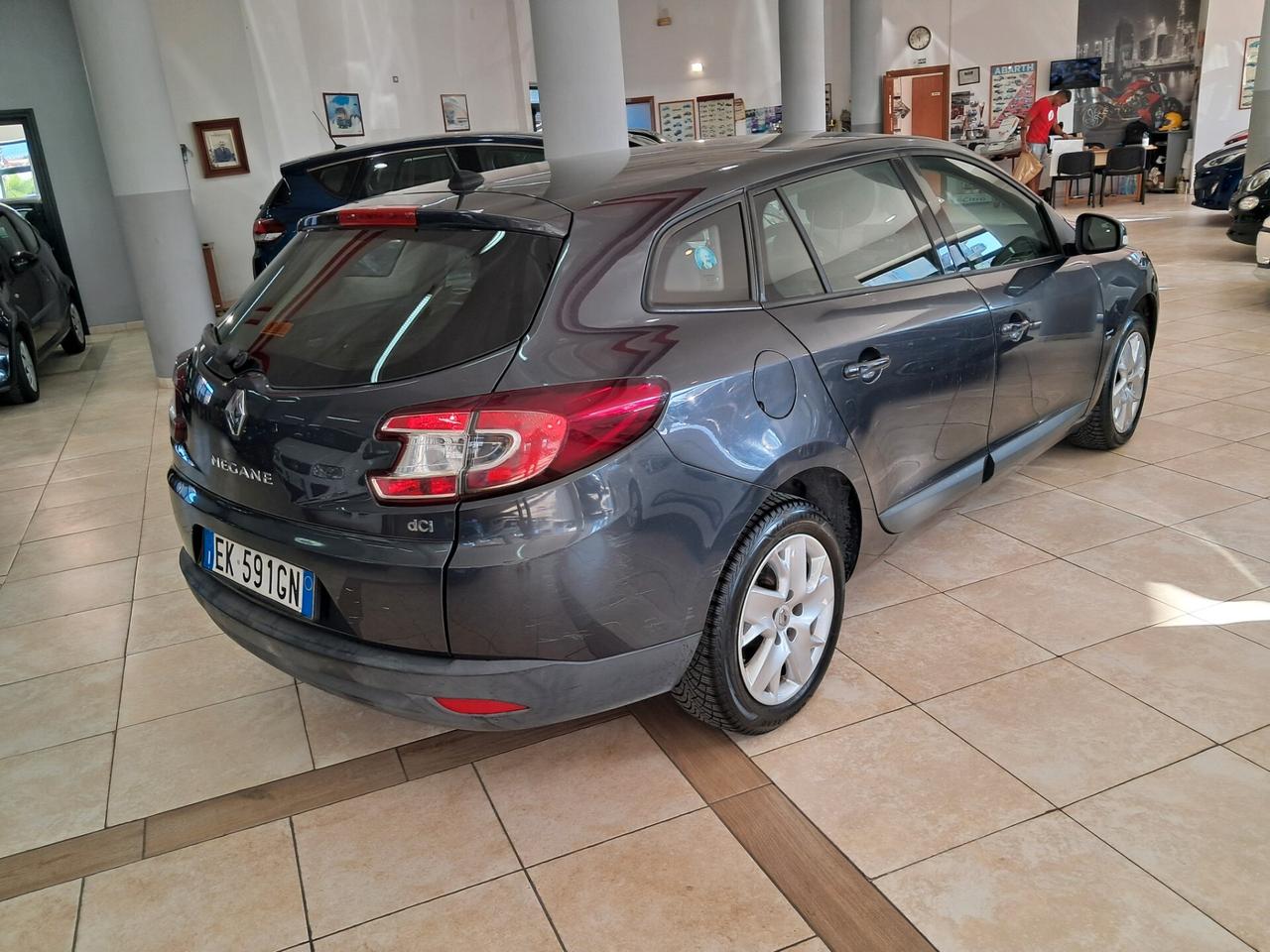 Renault Megane Mégane 1.5 dCi 110CV SporTour Attractive