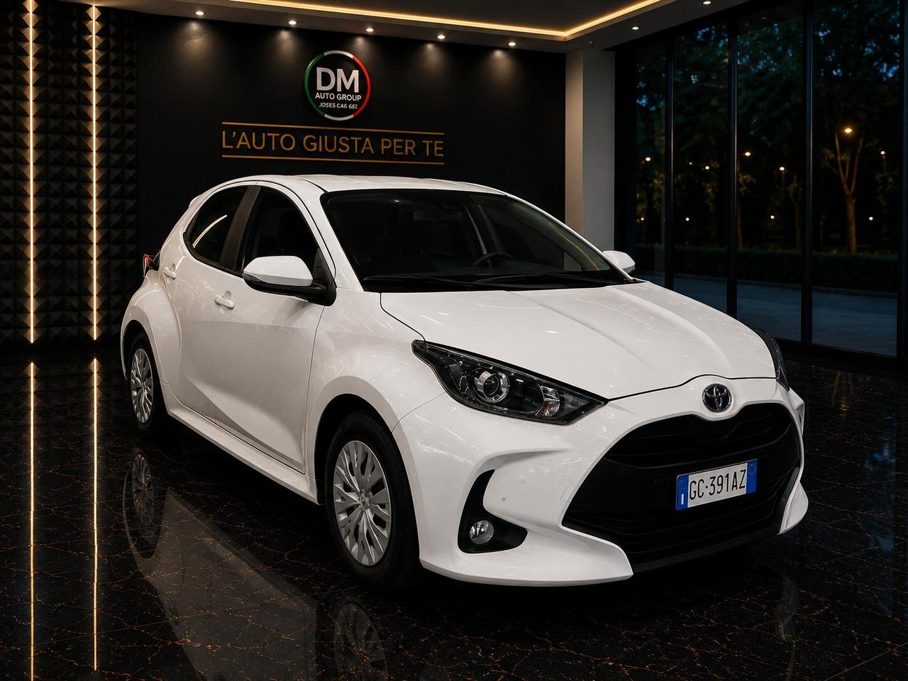 Toyota Yaris 1.5 Hybrid 5 porte Business