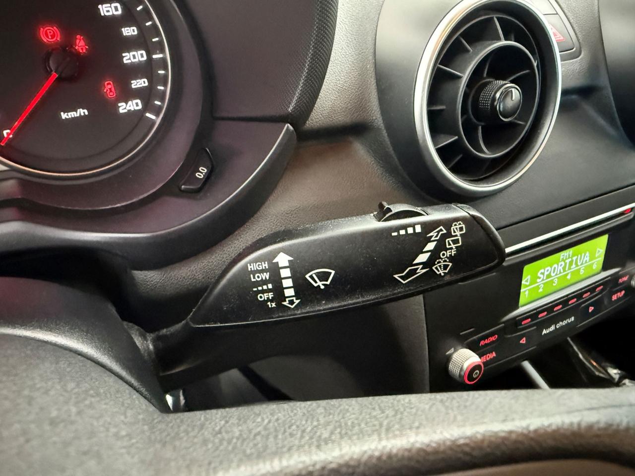 AUDI A1 I 2015 Sportback A1 Sportback 1.4 tdi