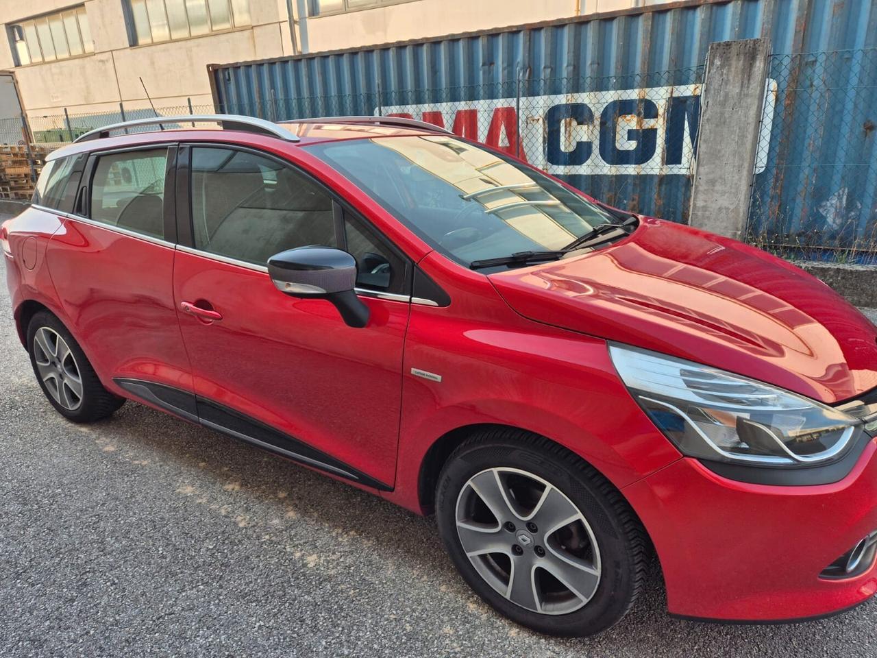 Renault Clio Sporter 1.5 dCi 8V 90CV Costume National