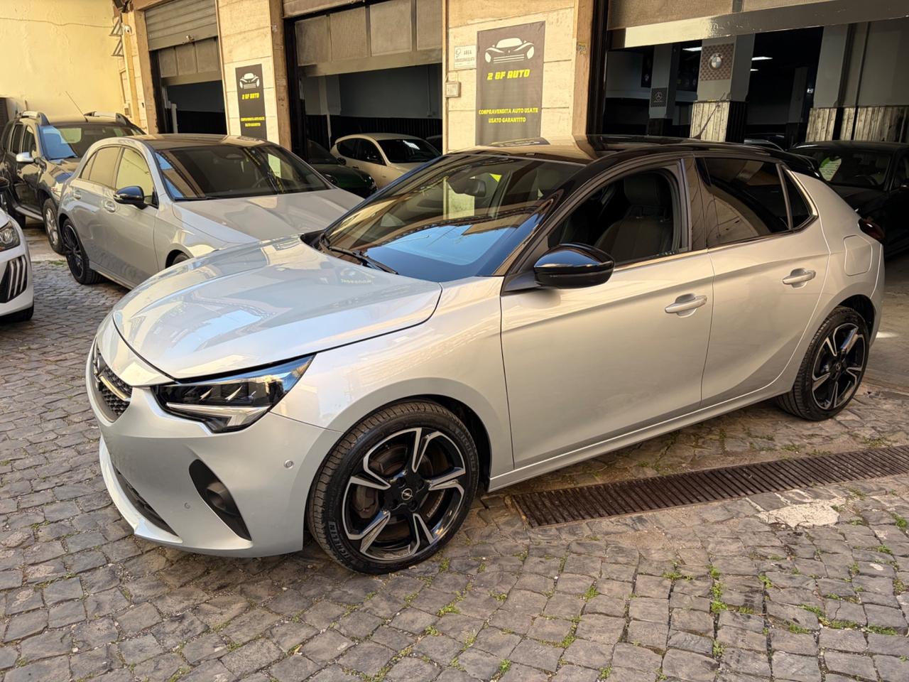 Opel Corsa 1.2 100 CV Design & Tech
