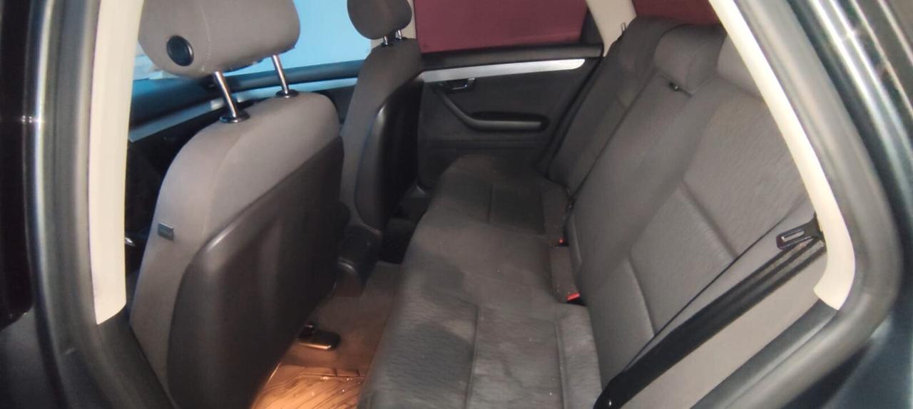 Audi A4 2.0 TDI F.AP. Avant quattro