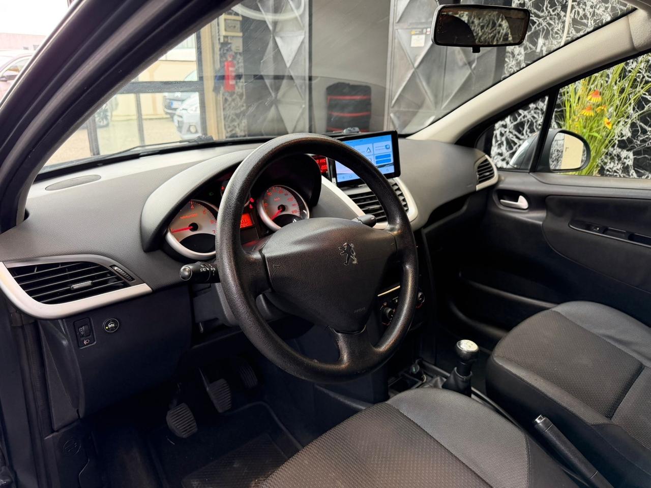 Peugeot 207 1.4 8V 75CV 5p. Energie Sport ECO GPL