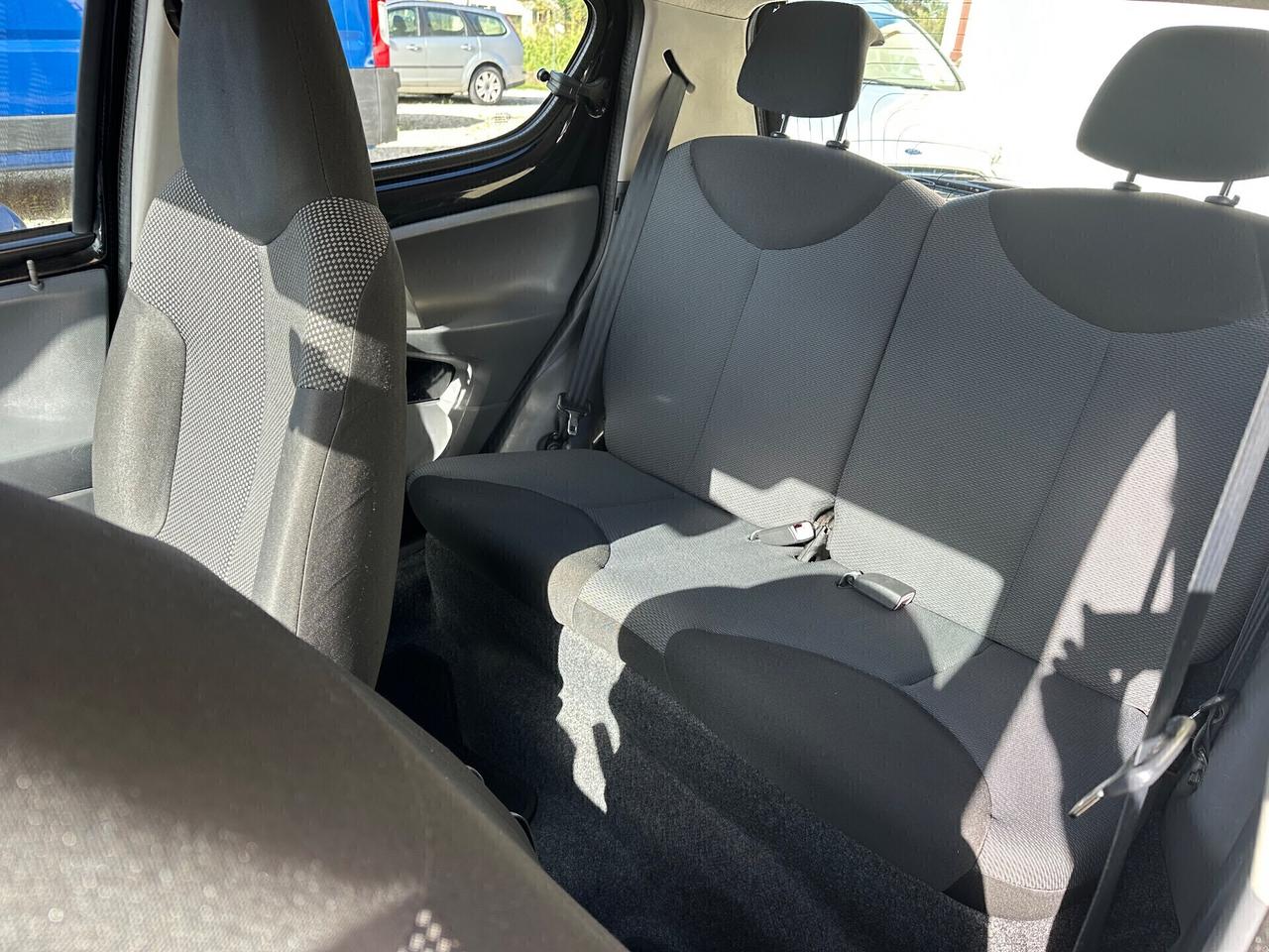 Peugeot 107 1.0 68CV 5p. Sweet Years