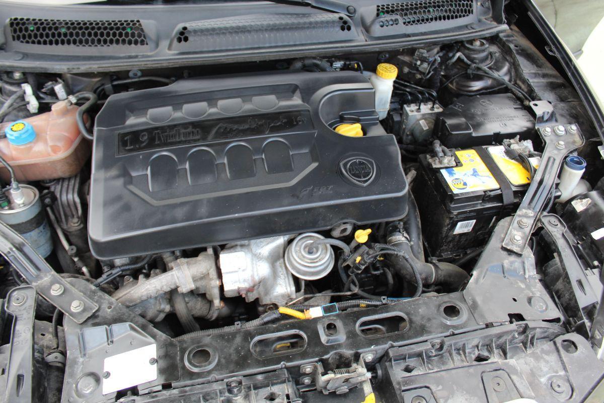 LANCIA - Delta - 1.9 MJT Twinturbo DPF Oro