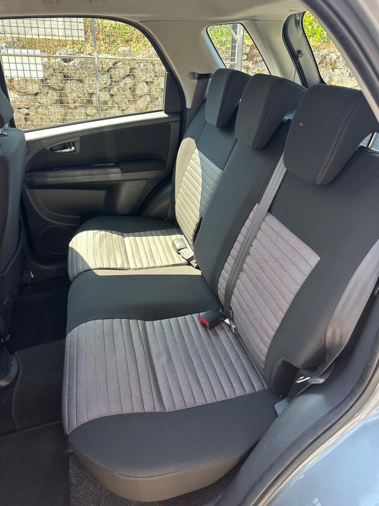 Fiat Sedici 2.0 MJT 16V DPF 4x4 Emotion