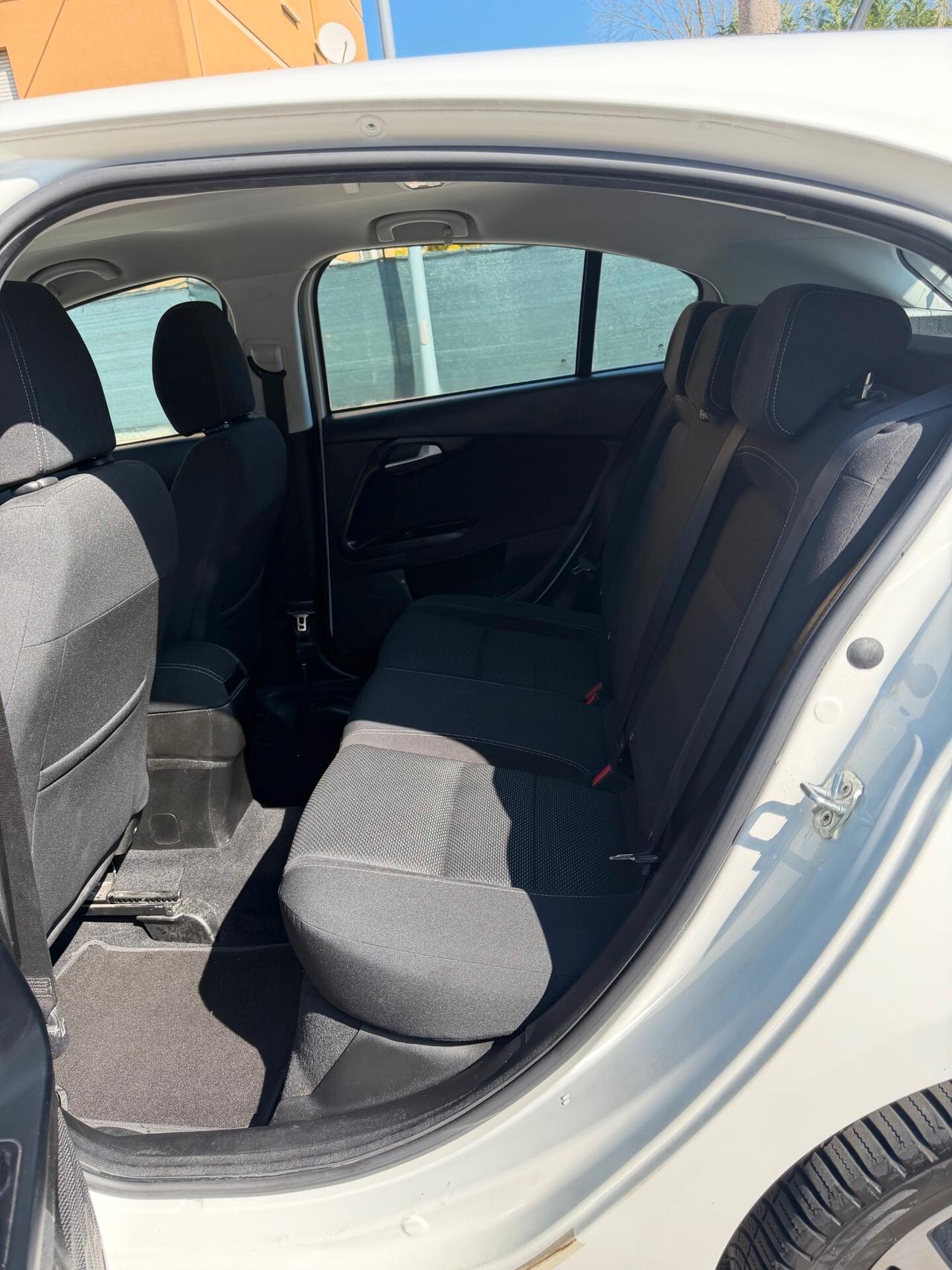 Fiat Tipo 1.6 mjt - NEOP. - NAV. - 12 MESI DI GARANZIA -