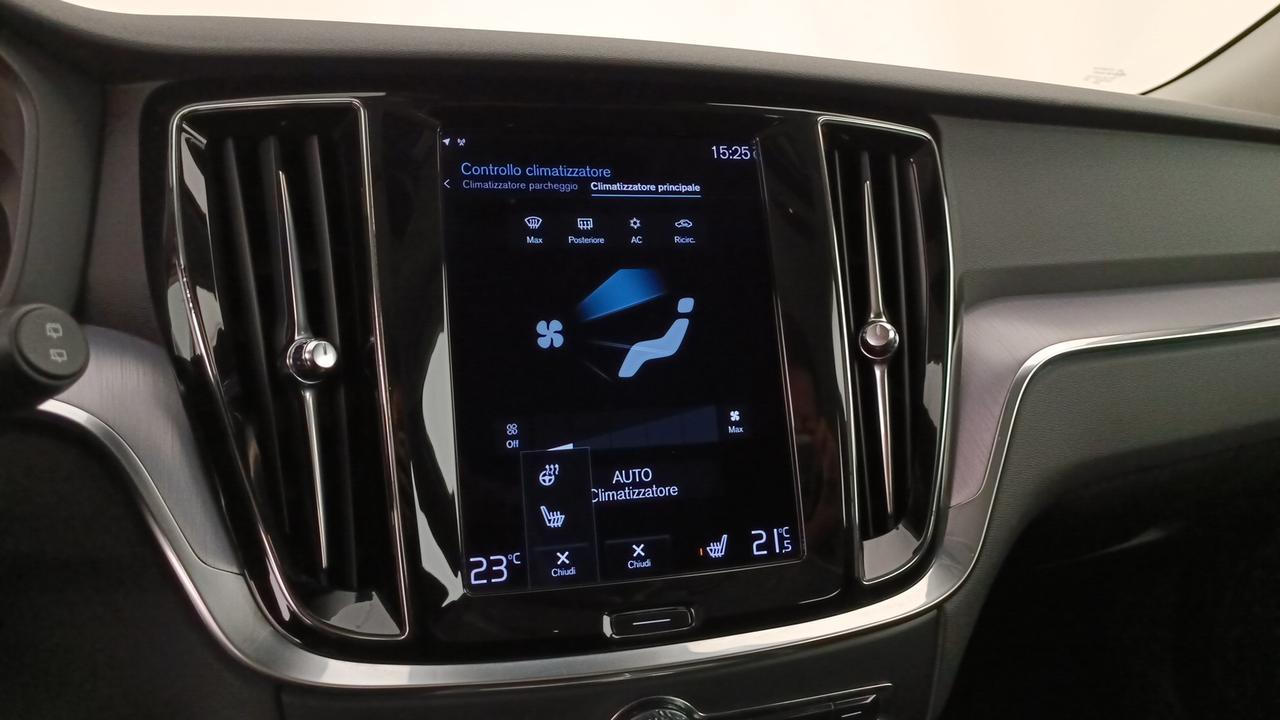 VOLVO V60 II 2019 - V60 2.0 b4 Momentum Business auto