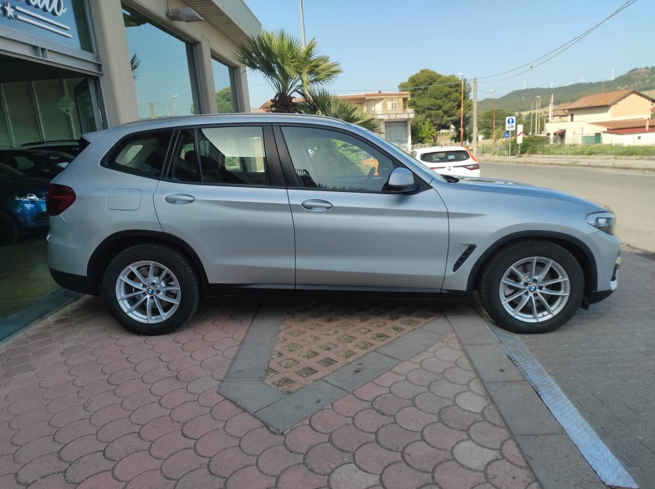 Bmw X3 sDrive18d mhev 48V auto