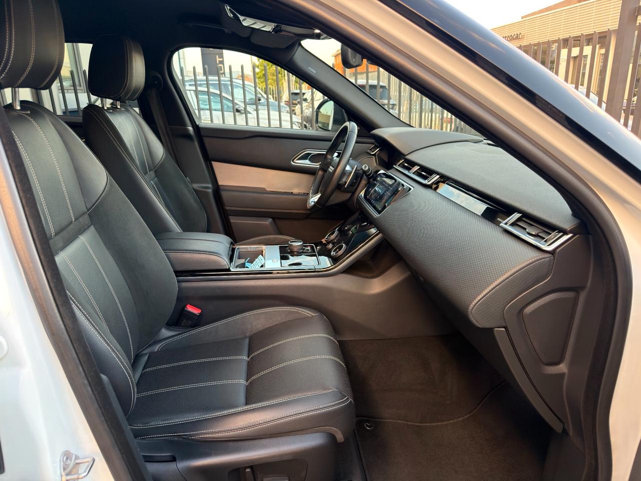 Land Rover Range Velar 2.0D I4 240 CV R-Dynamic HSE