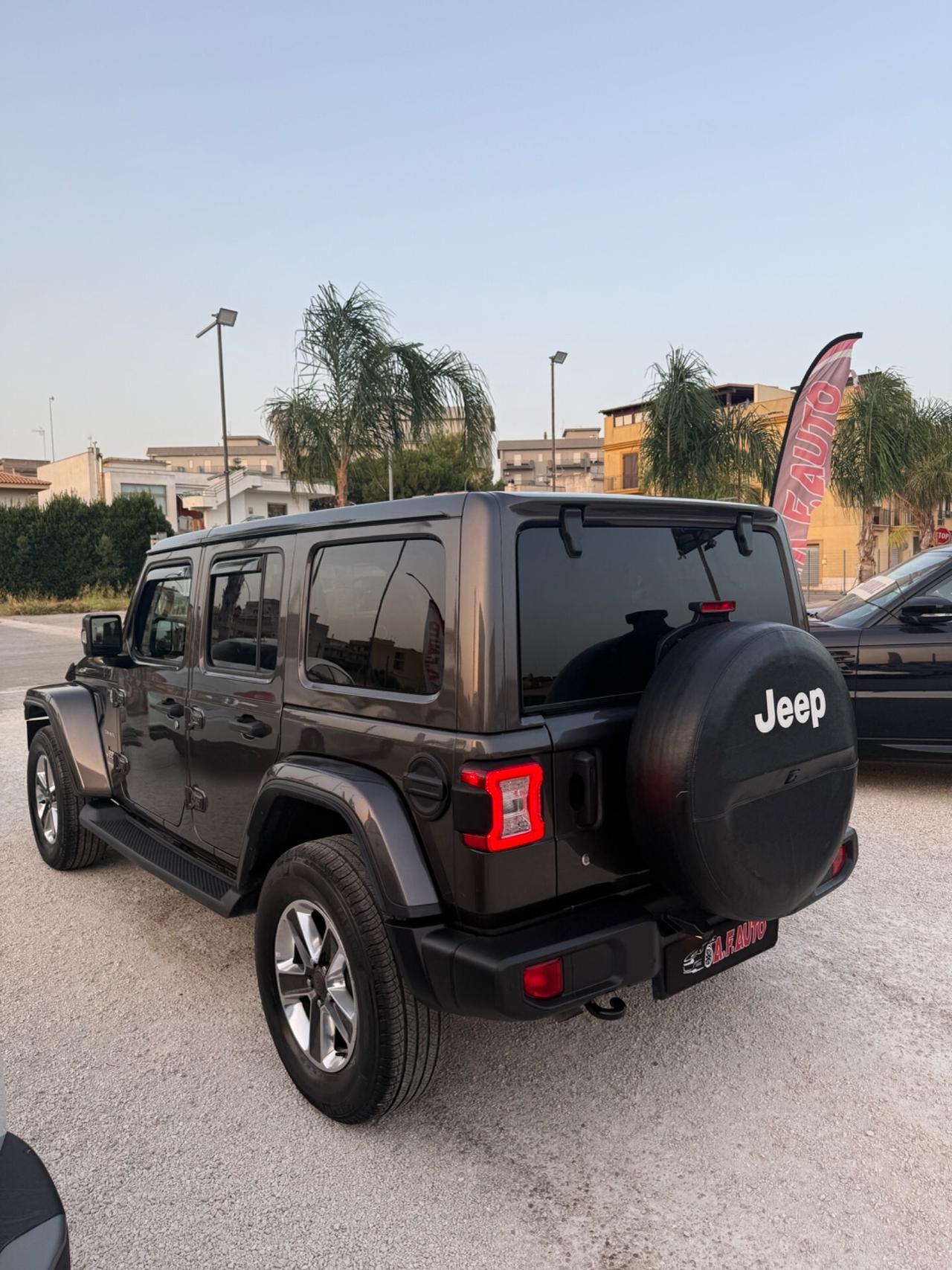 Jeep Wrangler Unlimited 2.2 Mjt II Sahara
