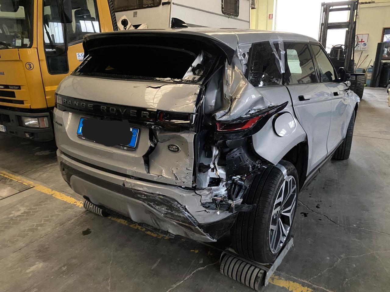 Land Rover Range Evoque 2.0D I4 163 CV AWD Auto R-Dynamic HSE