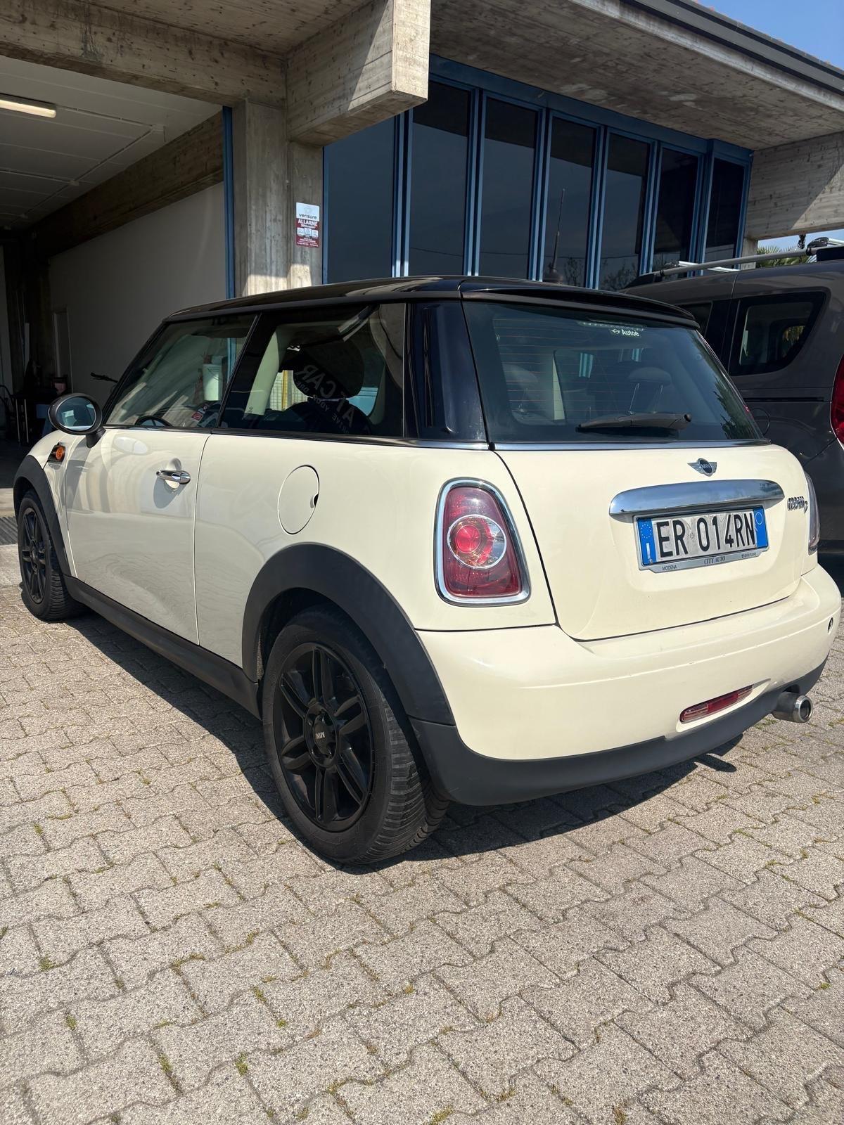 Mini 1.6 16V Cooper D Neopatentati TETTO APRIBILE