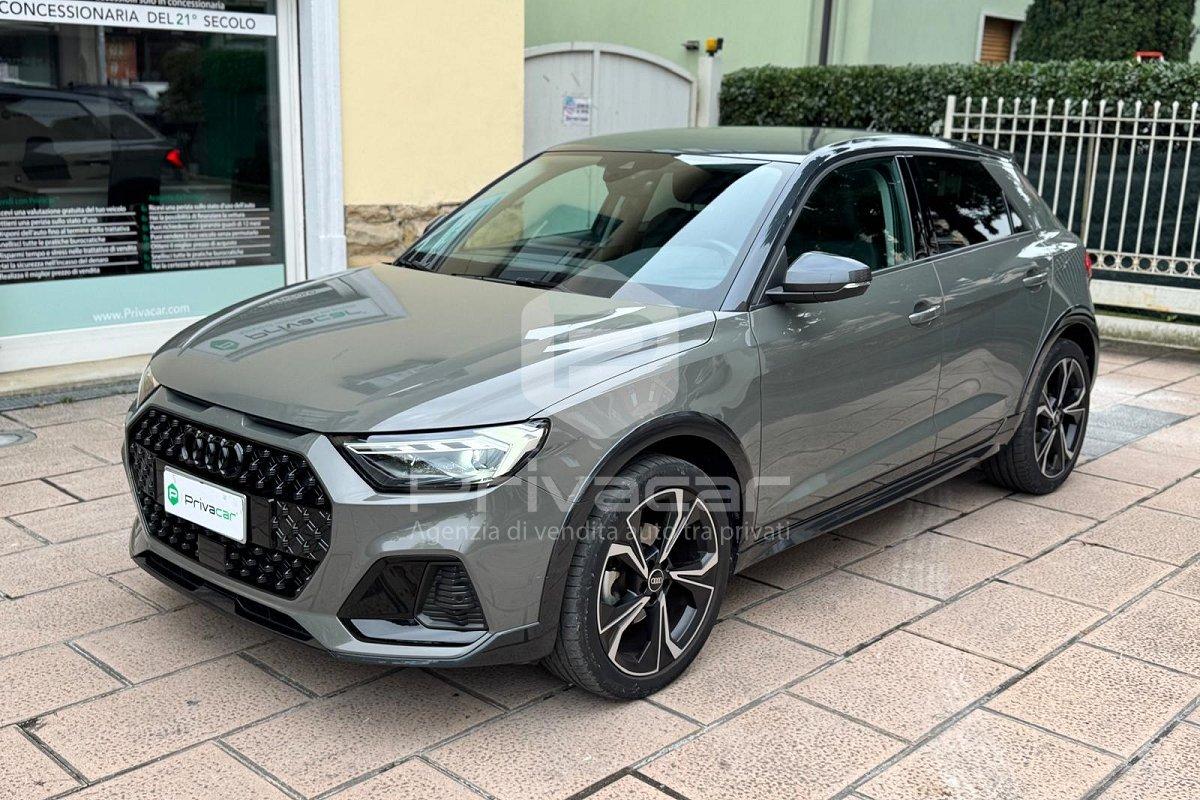 AUDI A1 allstreet 30 TFSI S tronic Identity Contrast
