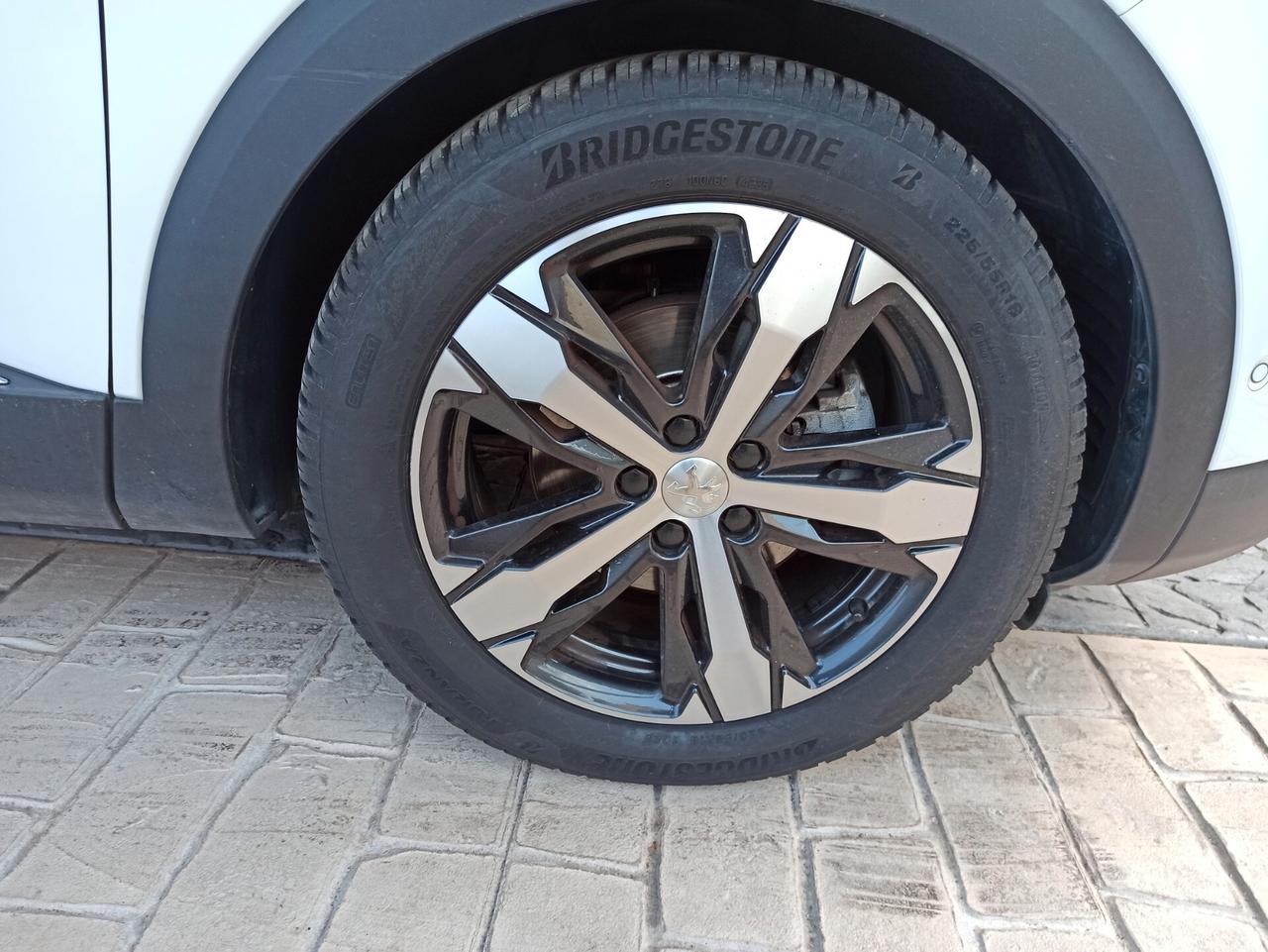 Peugeot 3008 BlueHDi 130 S&S Allure