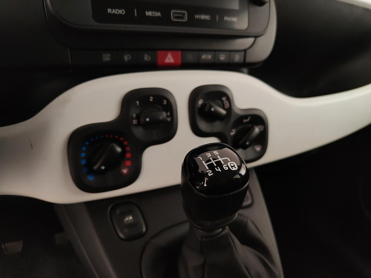 Fiat Panda 1.0 FireFly S&S Hybrid Pandina