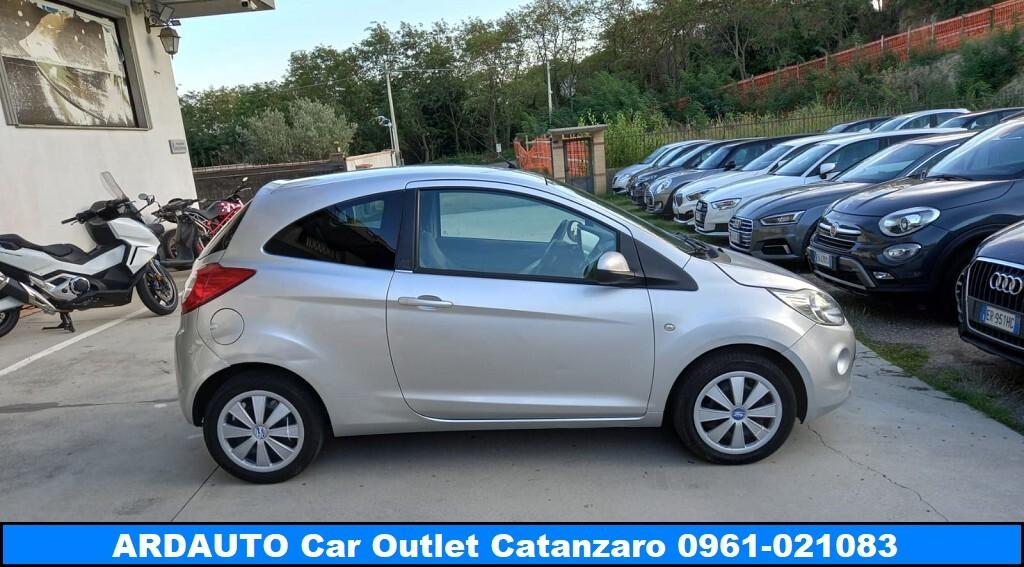 Ford Ka 1.2 Titanium 69 cv Neopatentati