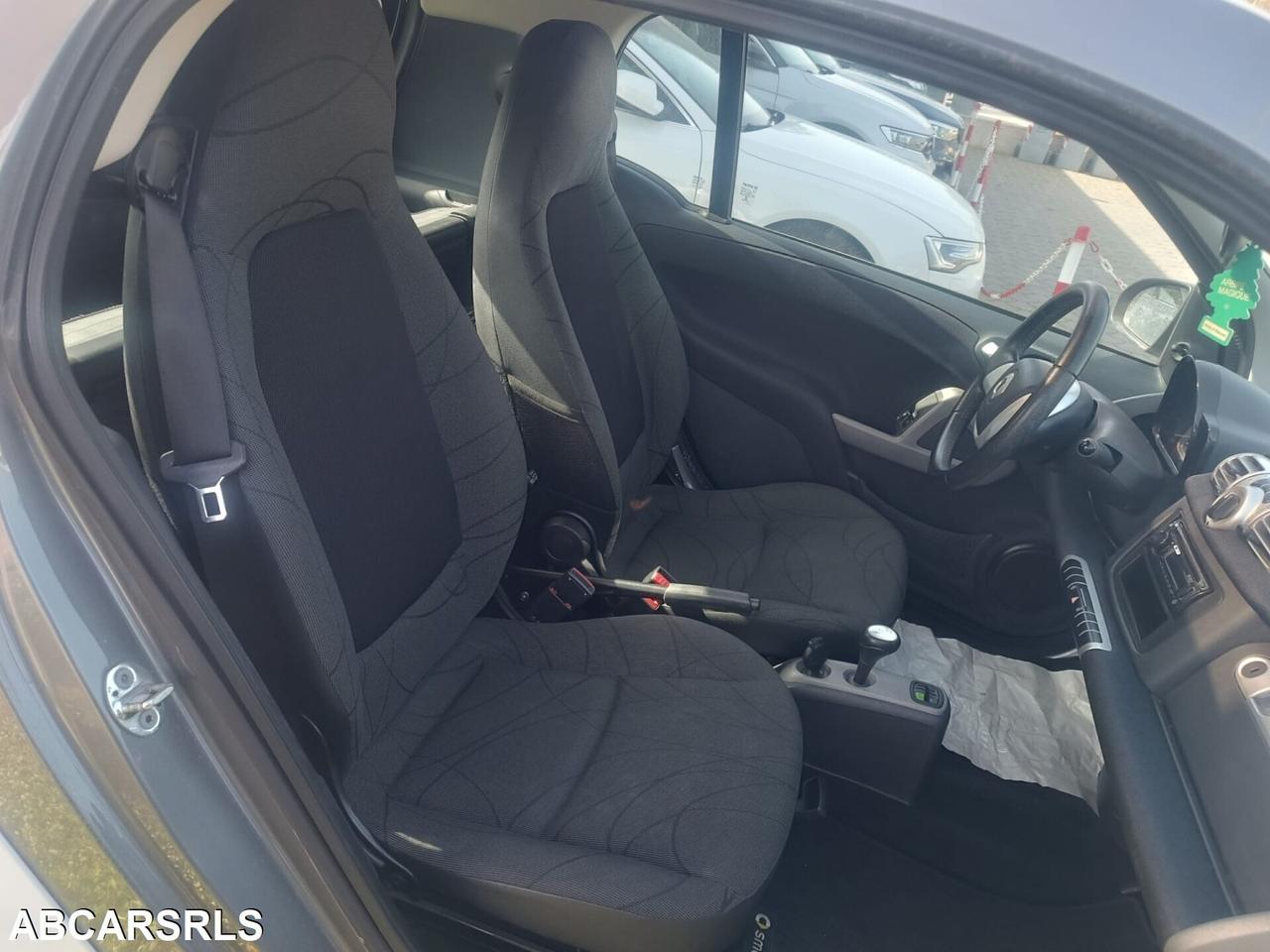 SMART - Fortwo - 1000 52 kW MHD coupé pure - NEOPA