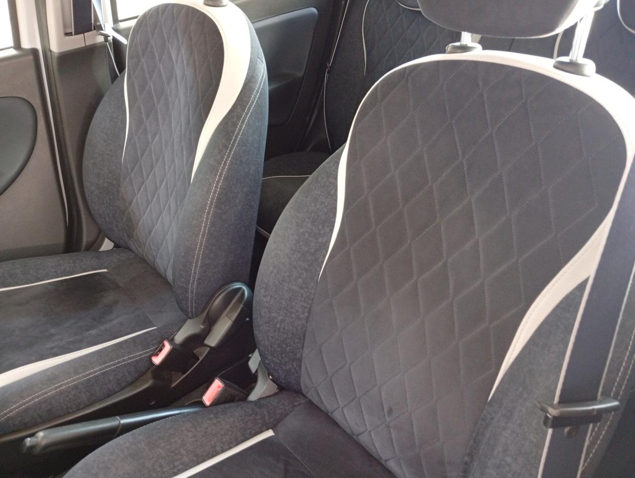 Lancia Ypsilon 1.2 69 CV 5 porte Platinum