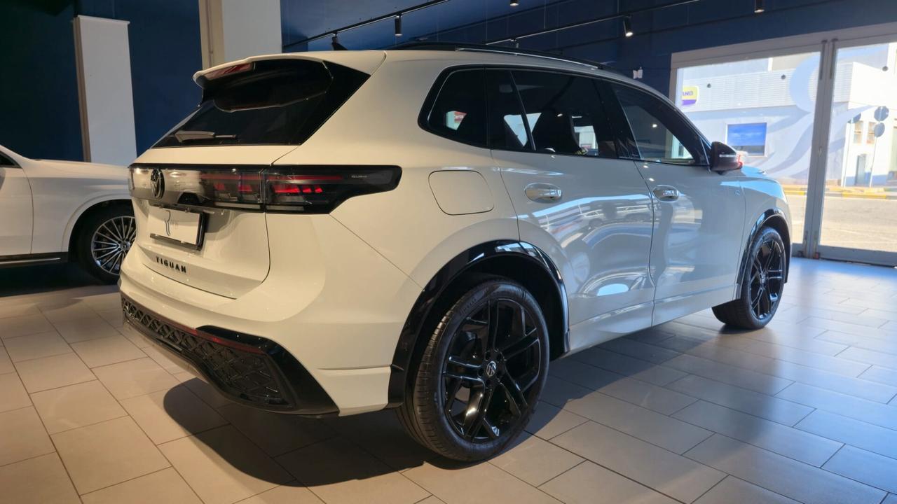 Volkswagen Tiguan 2.0 TDI 150 CV DSG R-Line Plus