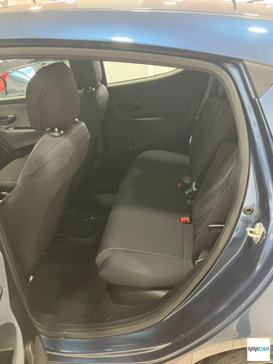 LANCIA - Ypsilon - 1.0 FireFly 5p.S&S Hybryd Gold