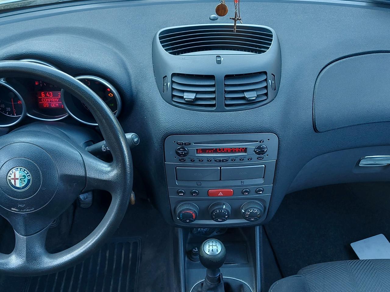 Alfa Romeo 147 1.9 JTD (115 CV) cat 5p. Distinctive