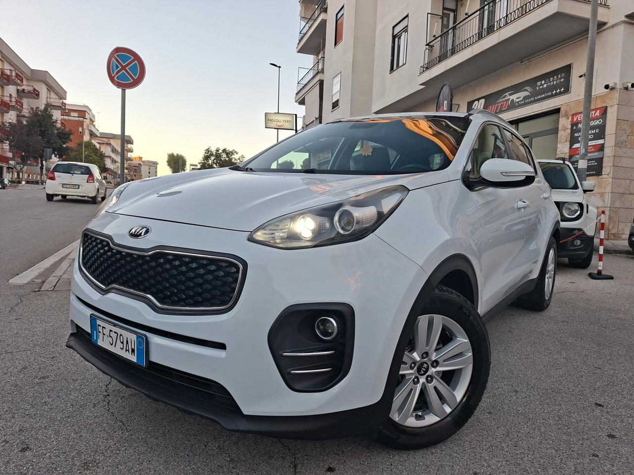 Kia Sportage 1.7 CRDI Cool * Navi * Garantita 12 Mesi