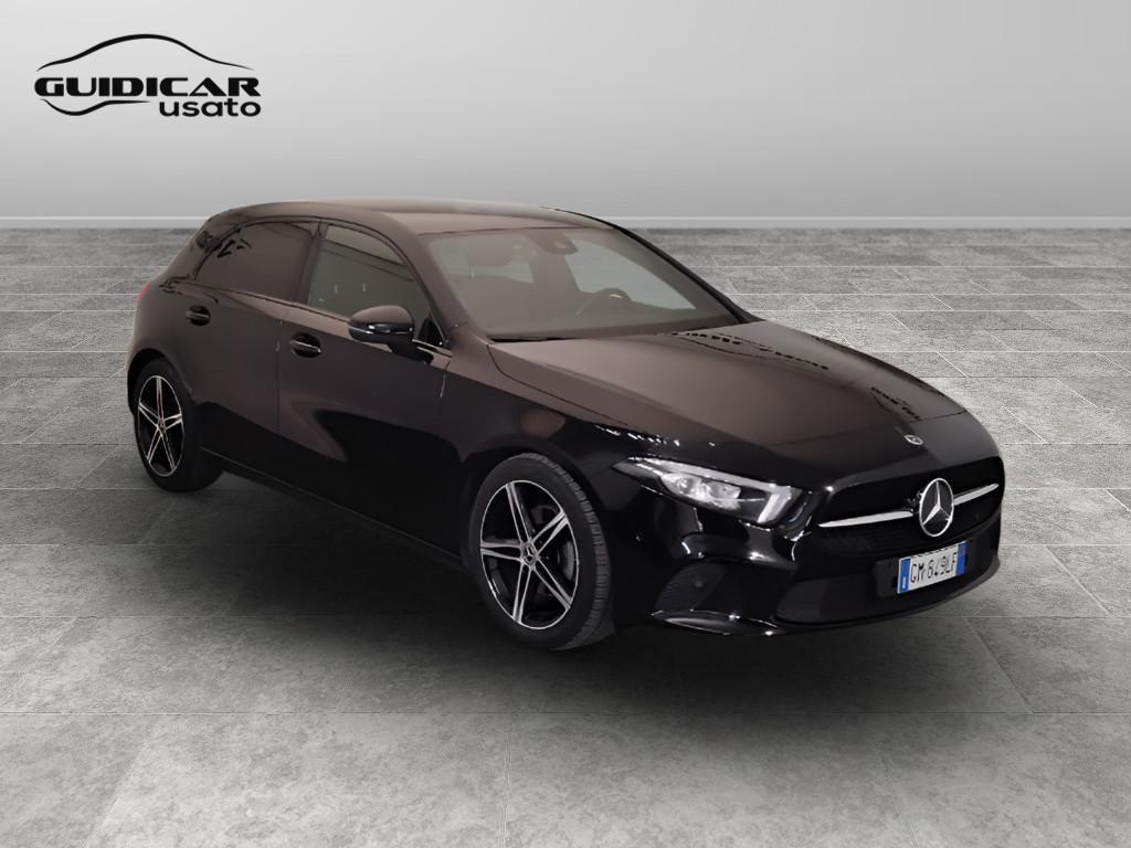 Mercedes-Benz Classe A - W177 2018 - A 180 d Sport Night edition Plus auto