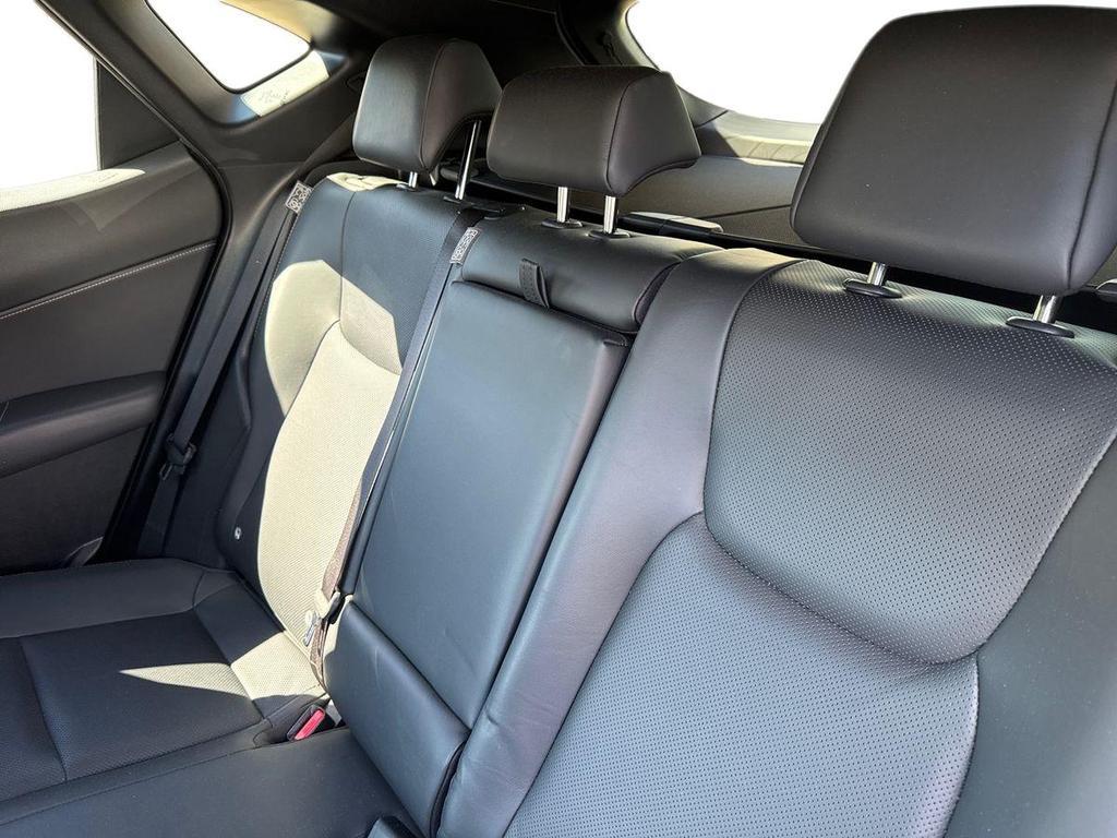 Lexus NX 450h+ 2.5 plug-in F-Sport 4wd e-cvt