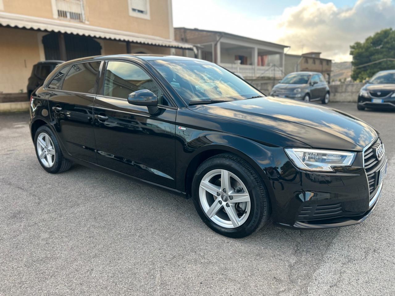 Audi A3 SPB 1.6 TDI 116 CV Sport - 08/2018