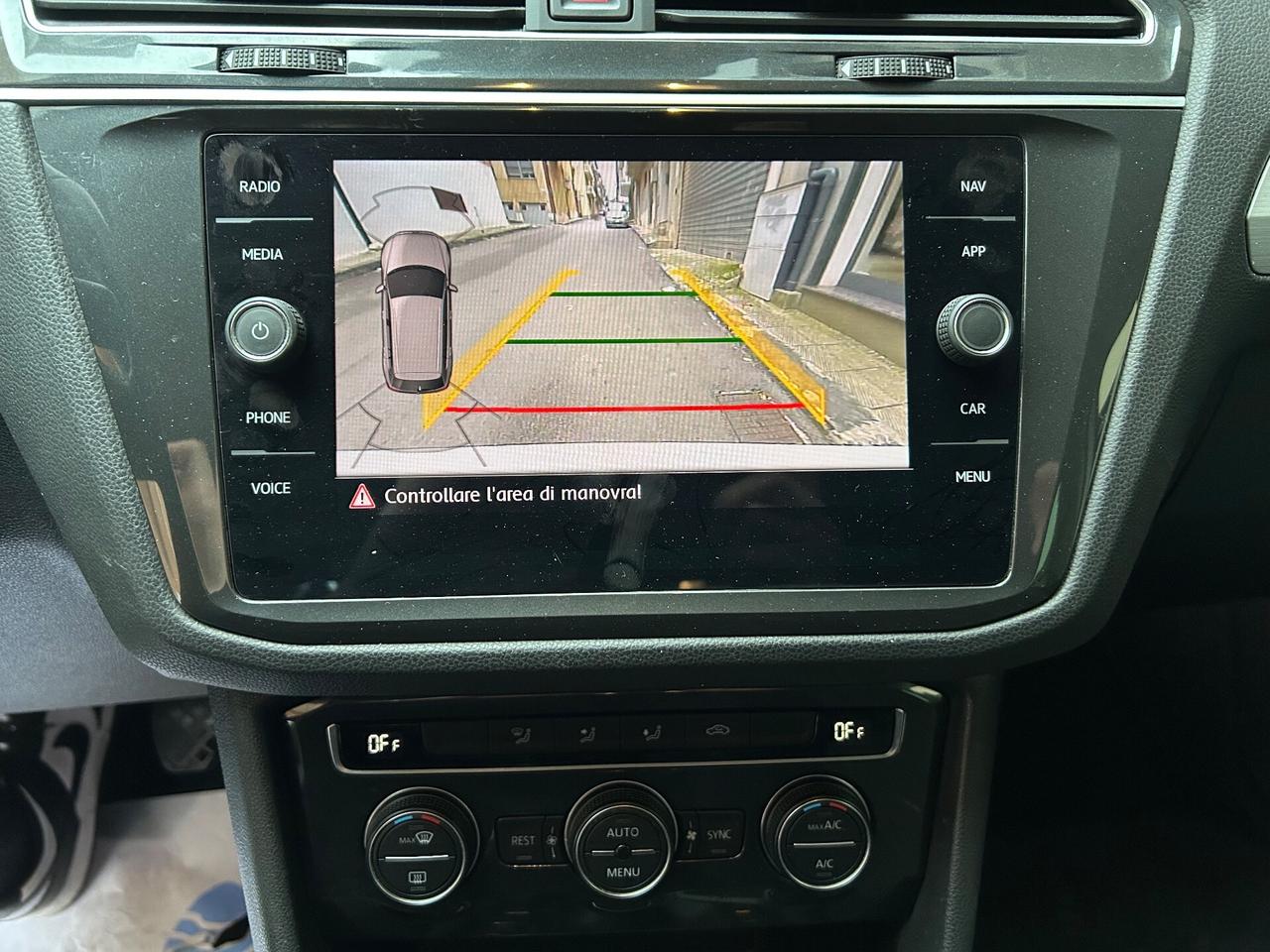 Volkswagen Tiguan 1.5 TSI Sport ACT BlueMotion Technology