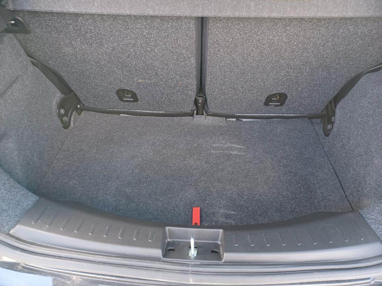 Lancia Ypsilon 1.0 FireFly 5 porte S&S Hybrid Alberta Ferretti