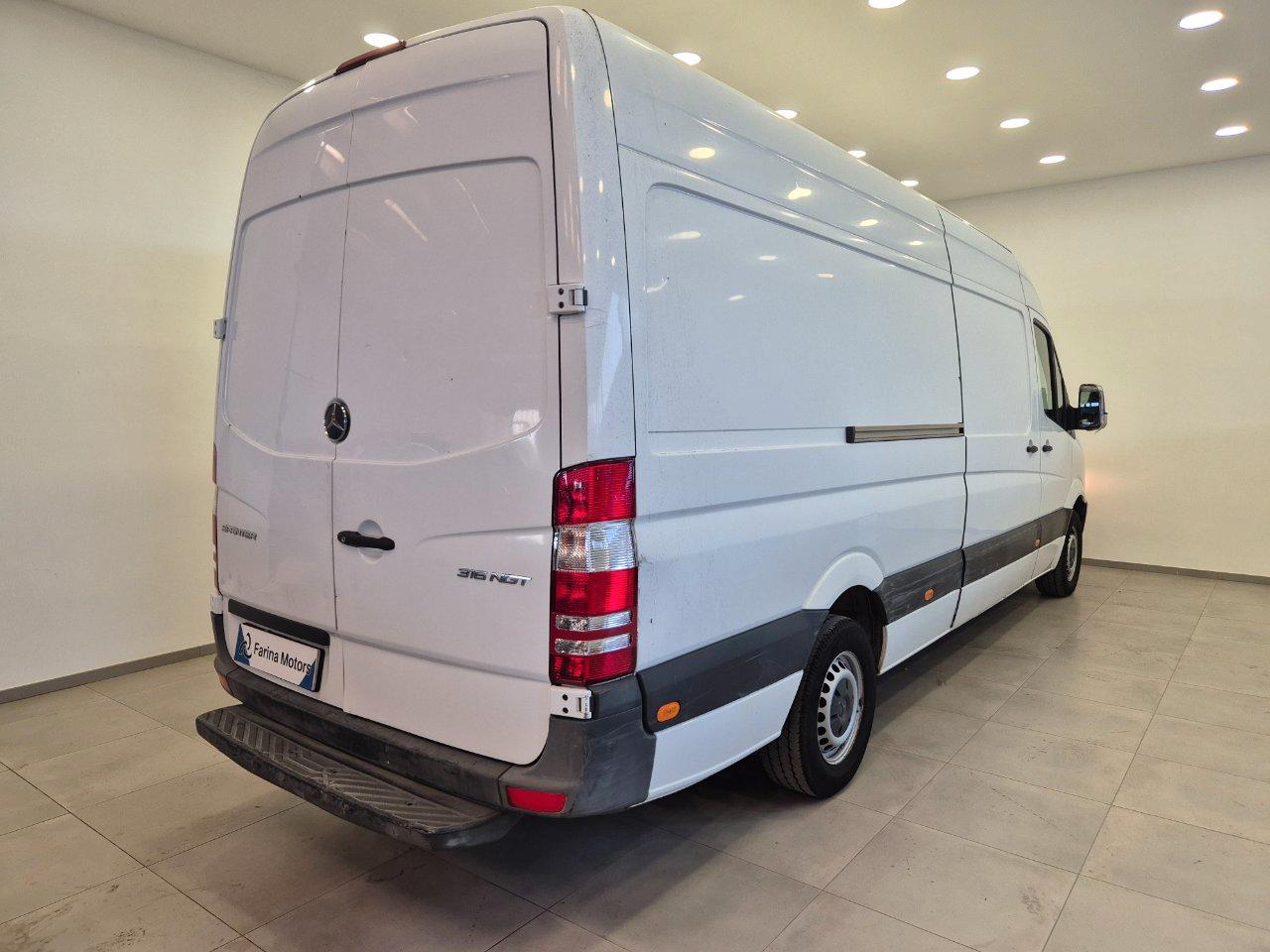 MERCEDES Sprinter 316 ngt L4 H3 Furgone