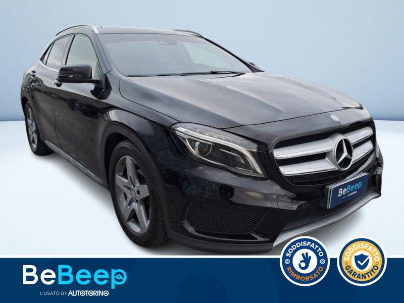 Mercedes-Benz GLA 200 D (CDI) PREMIUM 4MATIC AUTO