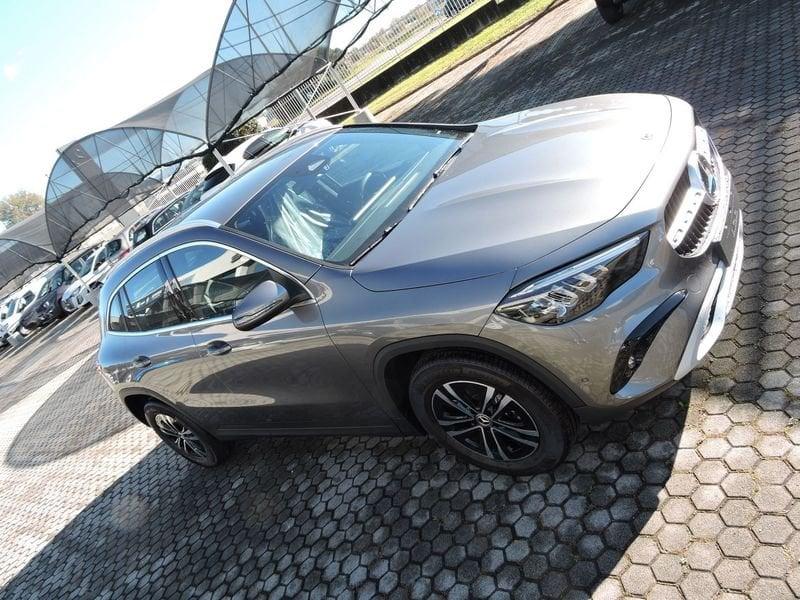 Mercedes-Benz GLA GLA 180 Automatic Advanced