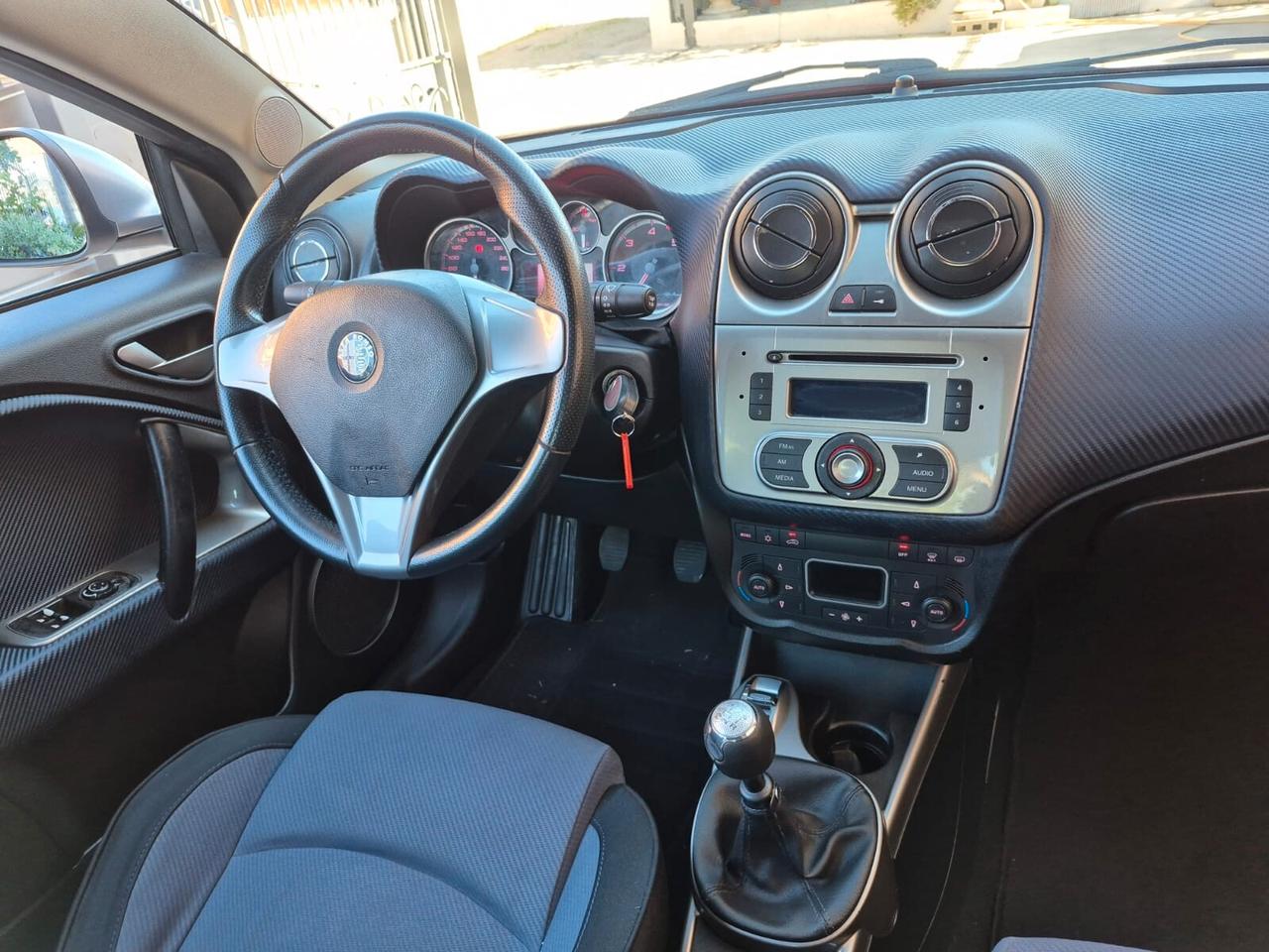 Alfa Romeo MiTo 1.3 JTDm-2 95 CV S&S Distinctive Sport Pack