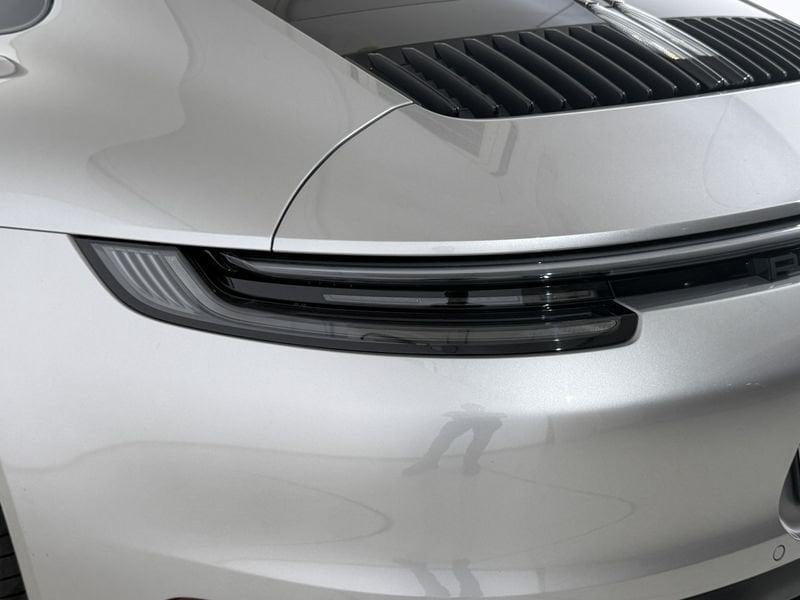 Porsche 911 Carrera GTS