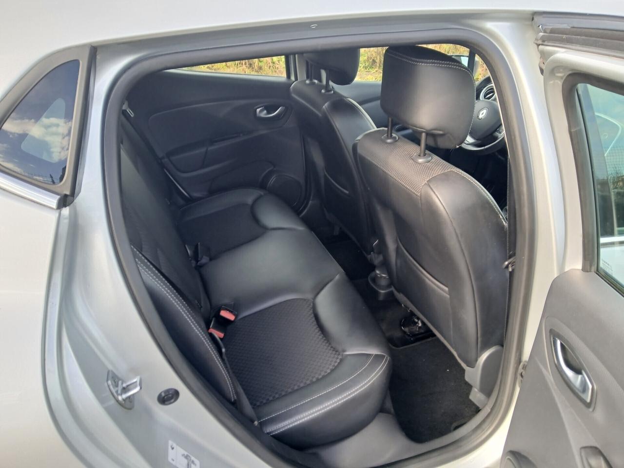 Renault Clio dCi 90 CV 5 porte Duel PARI AL NUOVO