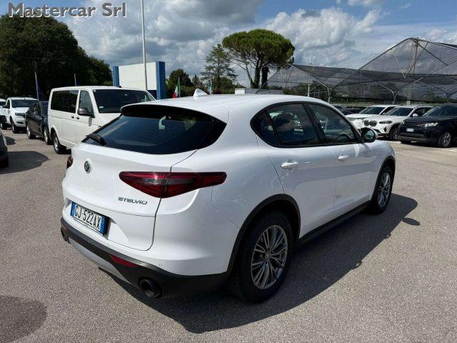 ALFA ROMEO Stelvio Stelvio 2.2 t Business Q4 190cv auto TG : GJ522AX