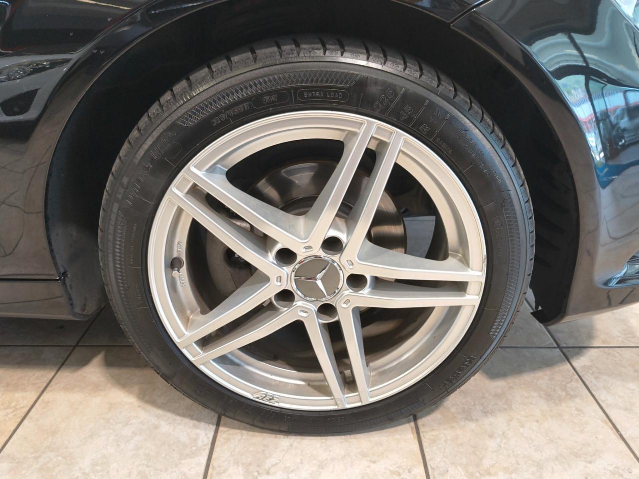 Mercedes-benz C 200 CDI Executive solo 110.000 km