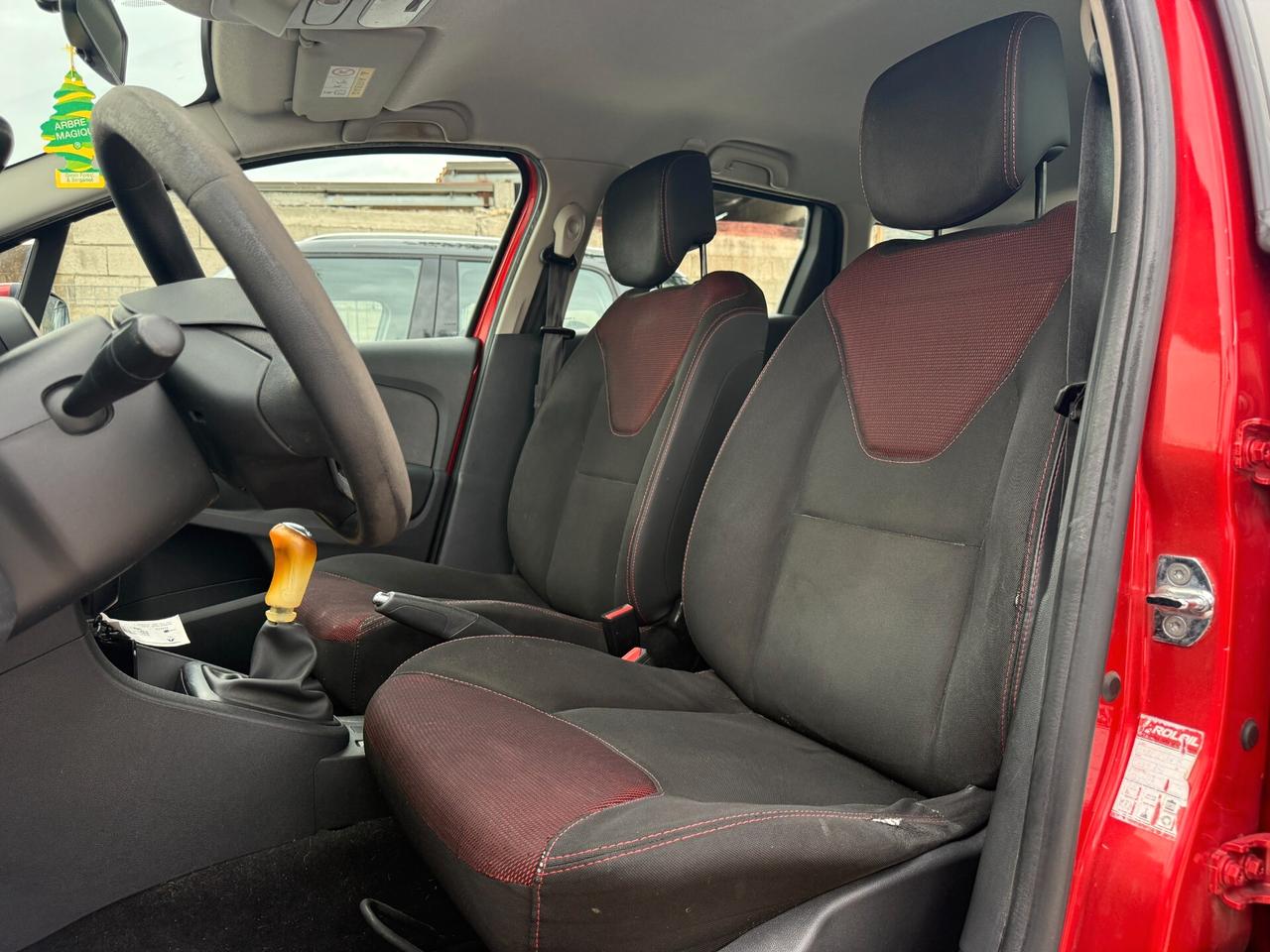 RENAULT CLIO SPORTER ANNO 2015 1.2 BENZINA 73 CV