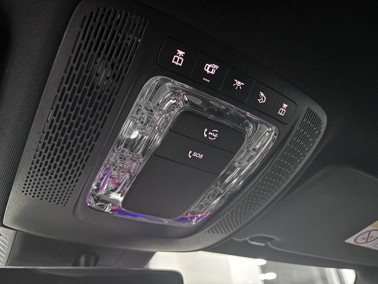 MERCEDES-BENZ A200D PREMIUM AMG NIGHT-NAVI-LED