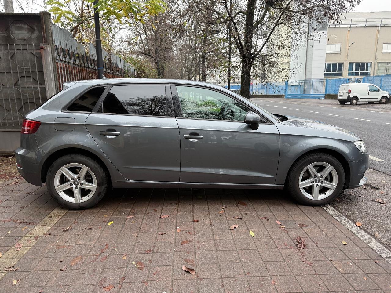 Audi A3 1.6 TDI 116 CV S tronic Business