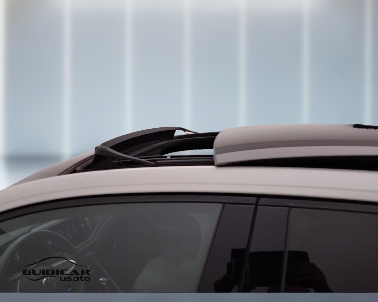 VOLKSWAGEN Taigo - Taigo 1.0 tsi R-Line 110cv dsg