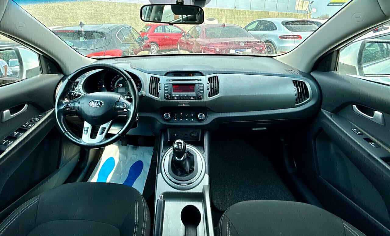 Kia Sportage 1.7 CRDI VGT 2WD,Bluetooth,Cruise control,LED diurni,ecc.