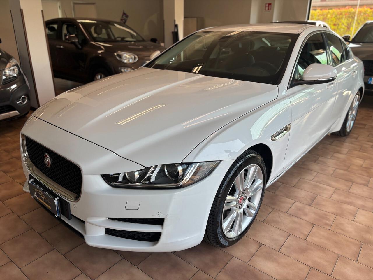 Jaguar XE 2.0d Portfolio awd 180cv*UNICOPRO*TAGLIANDI JAGUAR