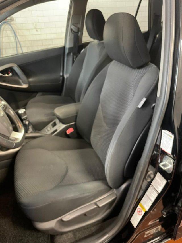 TOYOTA RAV 4 RAV4 Crossover 2.2 D-4D 150 CV DPF Exclusive